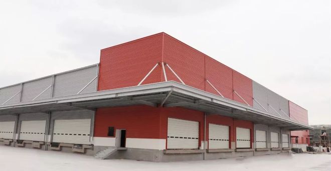 工地實拍 探秘“組團”參觀熱潮下的中國智能醫(yī)藥物流園與普洛斯物流園項目——計算機網(wǎng)絡工程施工掠影